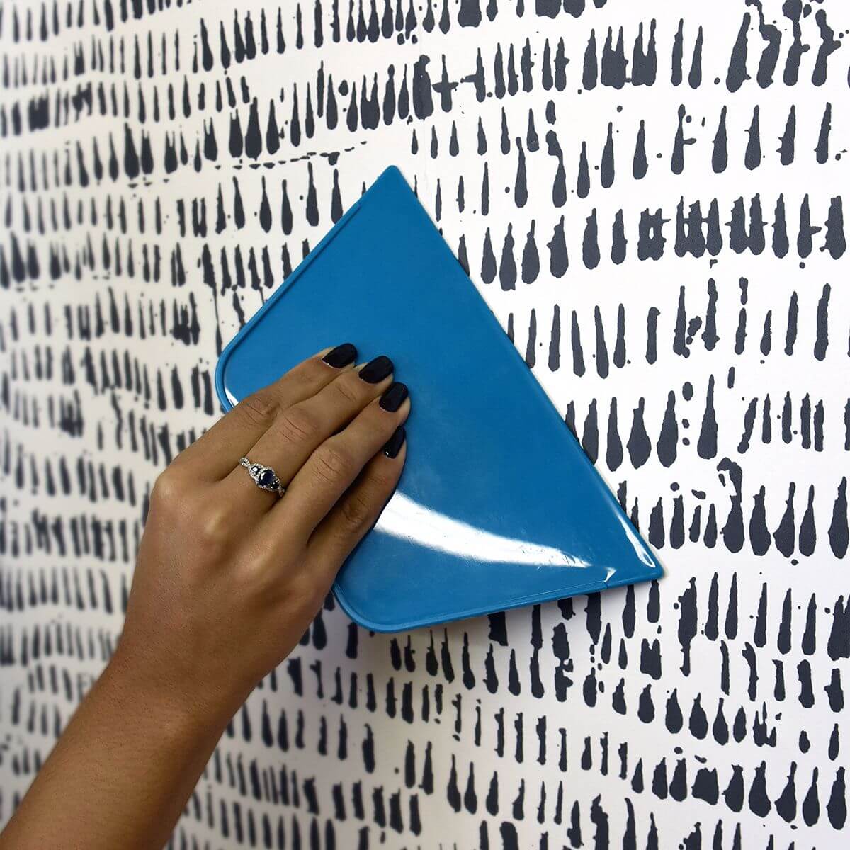 Wallpaper Hanging Kit