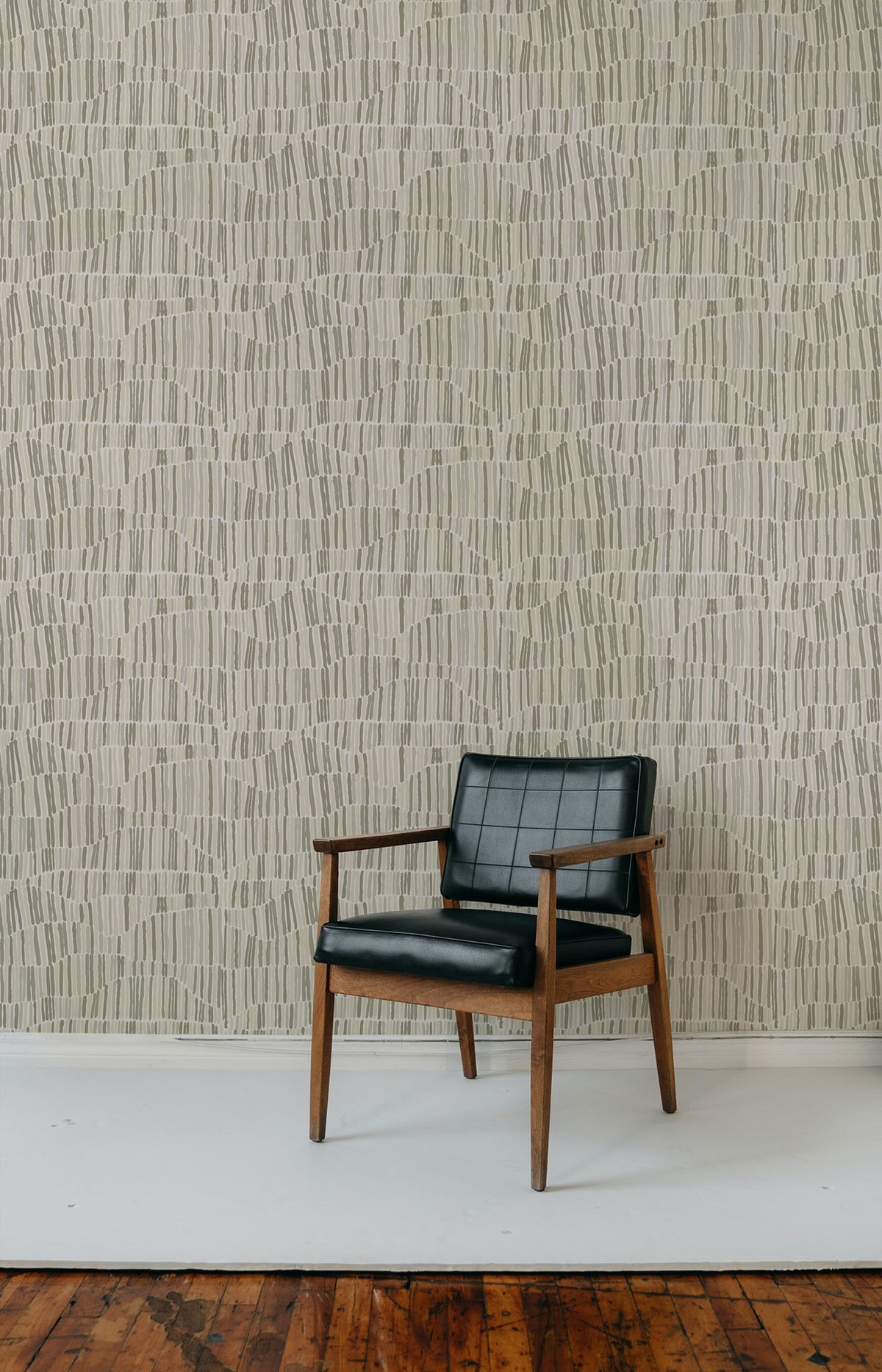 Mitchell Black Forbes Masters Jamaican Waves Wallpaper Sample - Fresh Linen