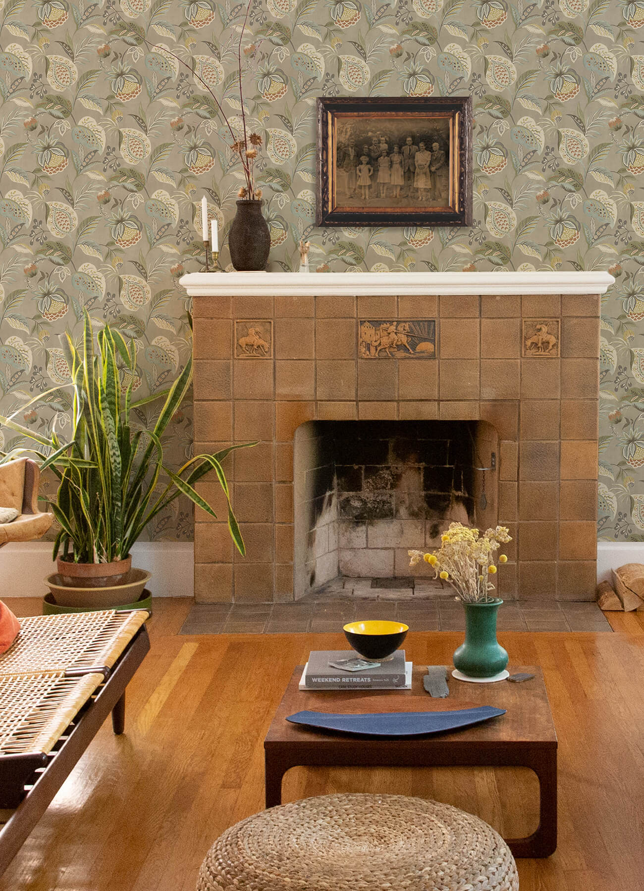 Chesapeake Kinfolk Bohemian Jacobean Wallpaper - Taupe