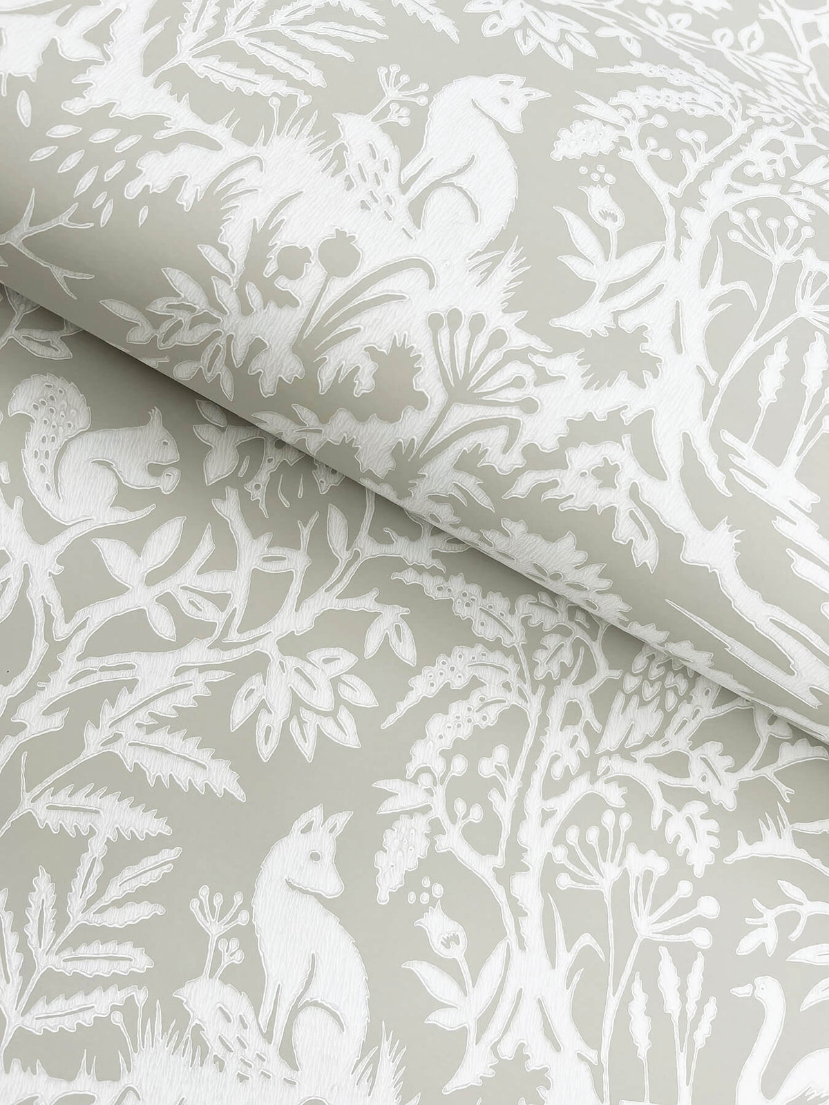 Chesapeake Kinfolk Alrick Forest Venture Wallpaper Sample - Taupe