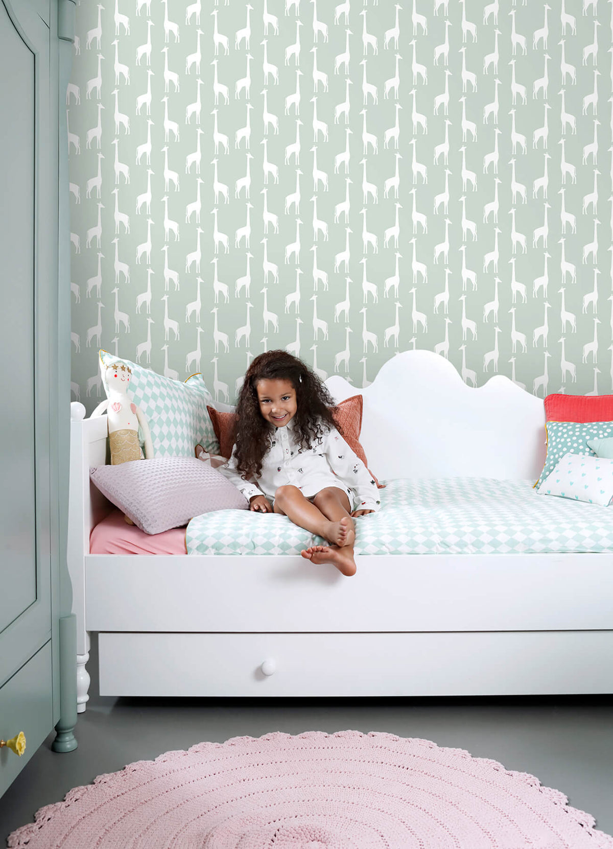 Chesapeake Fable Vivi Giraffe Wallpaper Sample - Sage