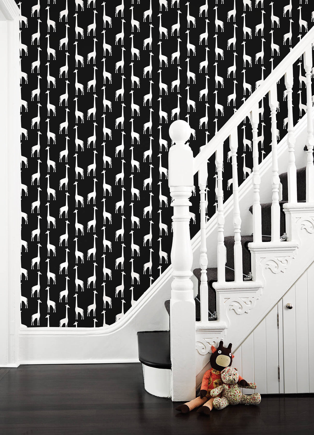 Chesapeake Fable Vivi Giraffe Wallpaper Sample - Black