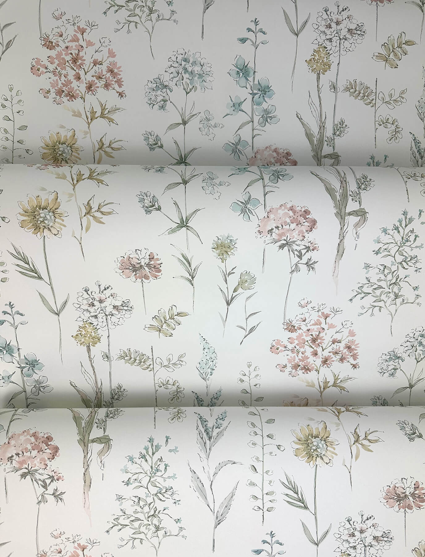 Chesapeake Wildflower Bergamot Wallpaper - Pastel