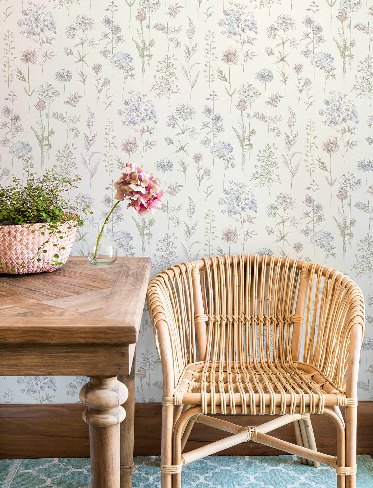 Chesapeake Wildflower Bergamot Wallpaper Sample - Lavender