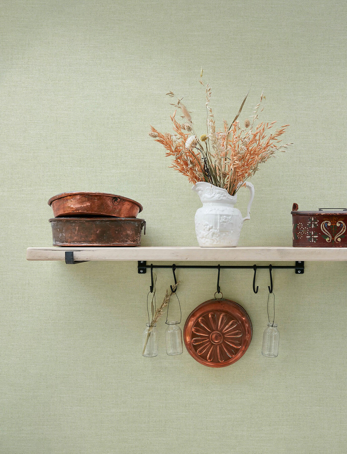 Chesapeake Wildflower Chambray Wallpaper - Sage