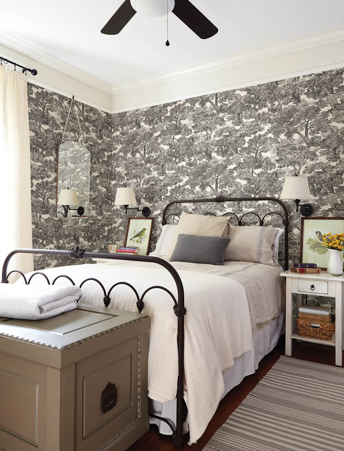 Chesapeake Wildflower Spinney Toile Wallpaper - Black