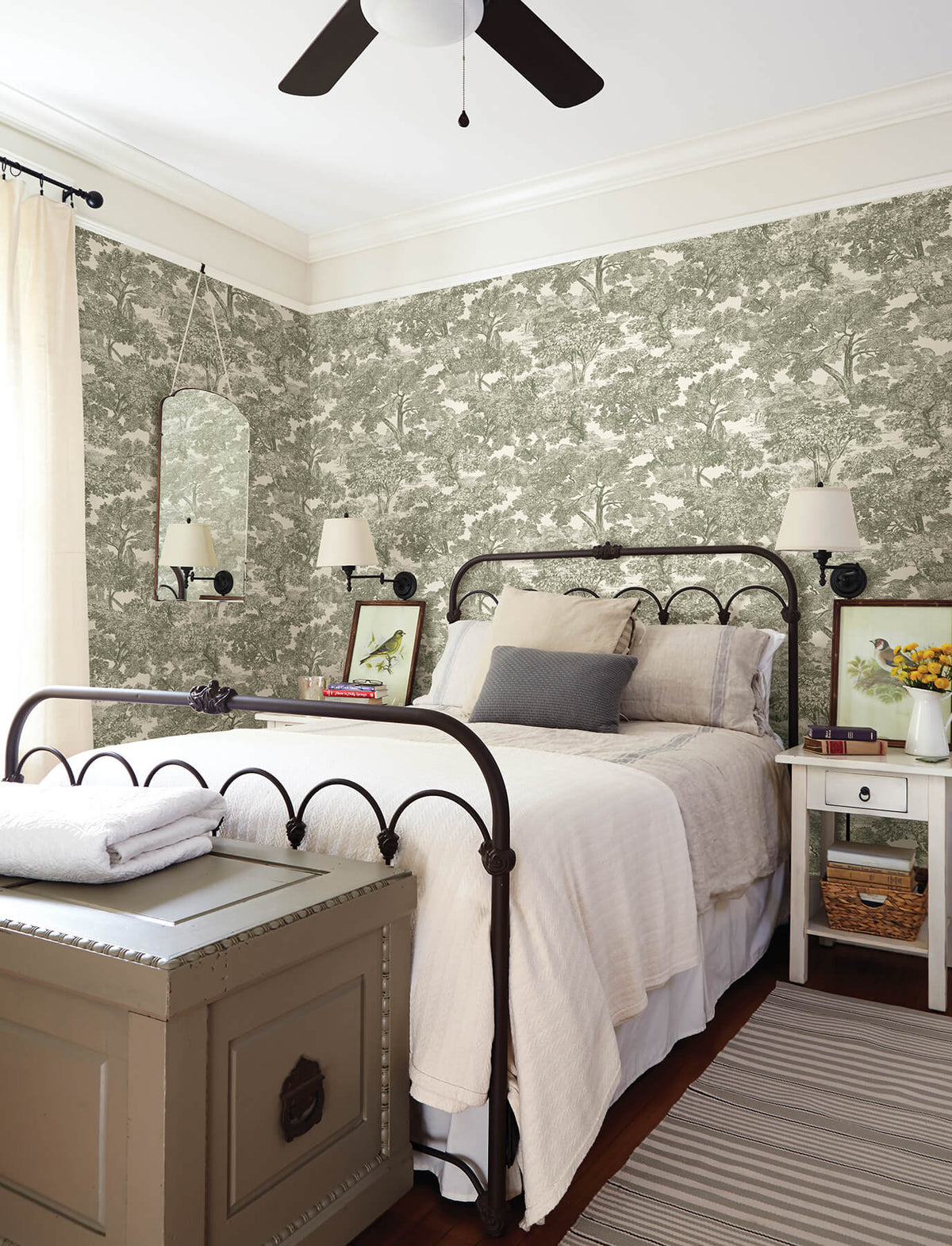 Chesapeake Wildflower Spinney Toile Wallpaper Sample - Green