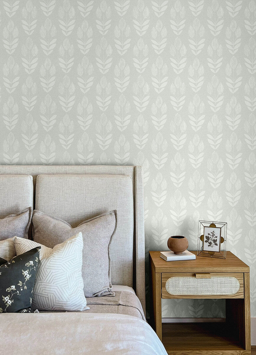 Chesapeake Printworks Garland Tulip Wallpaper - Aqua