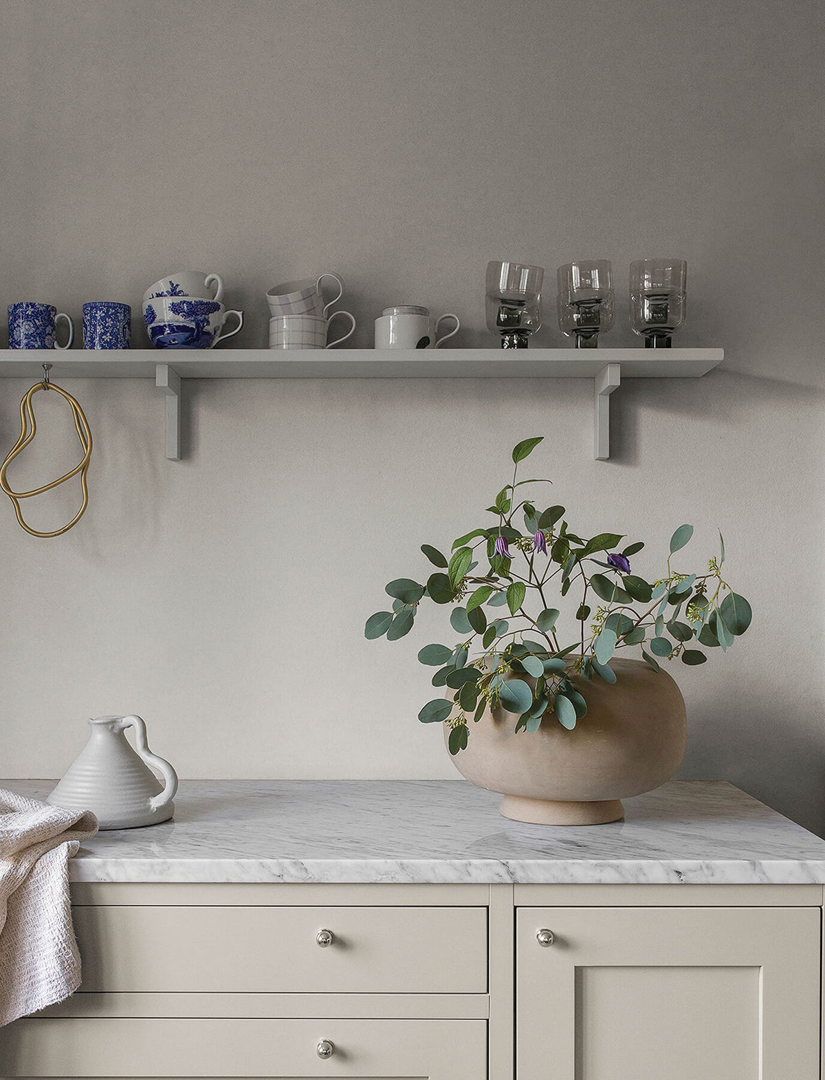 A-Street Prints Hidden Treasures Parget Vide Wallpaper - Dove