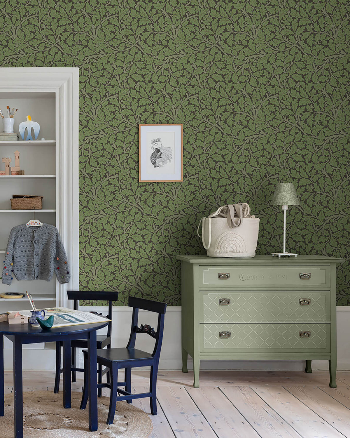 A-Street Prints Hidden Treasures Oak Tree Wallpaper - Black