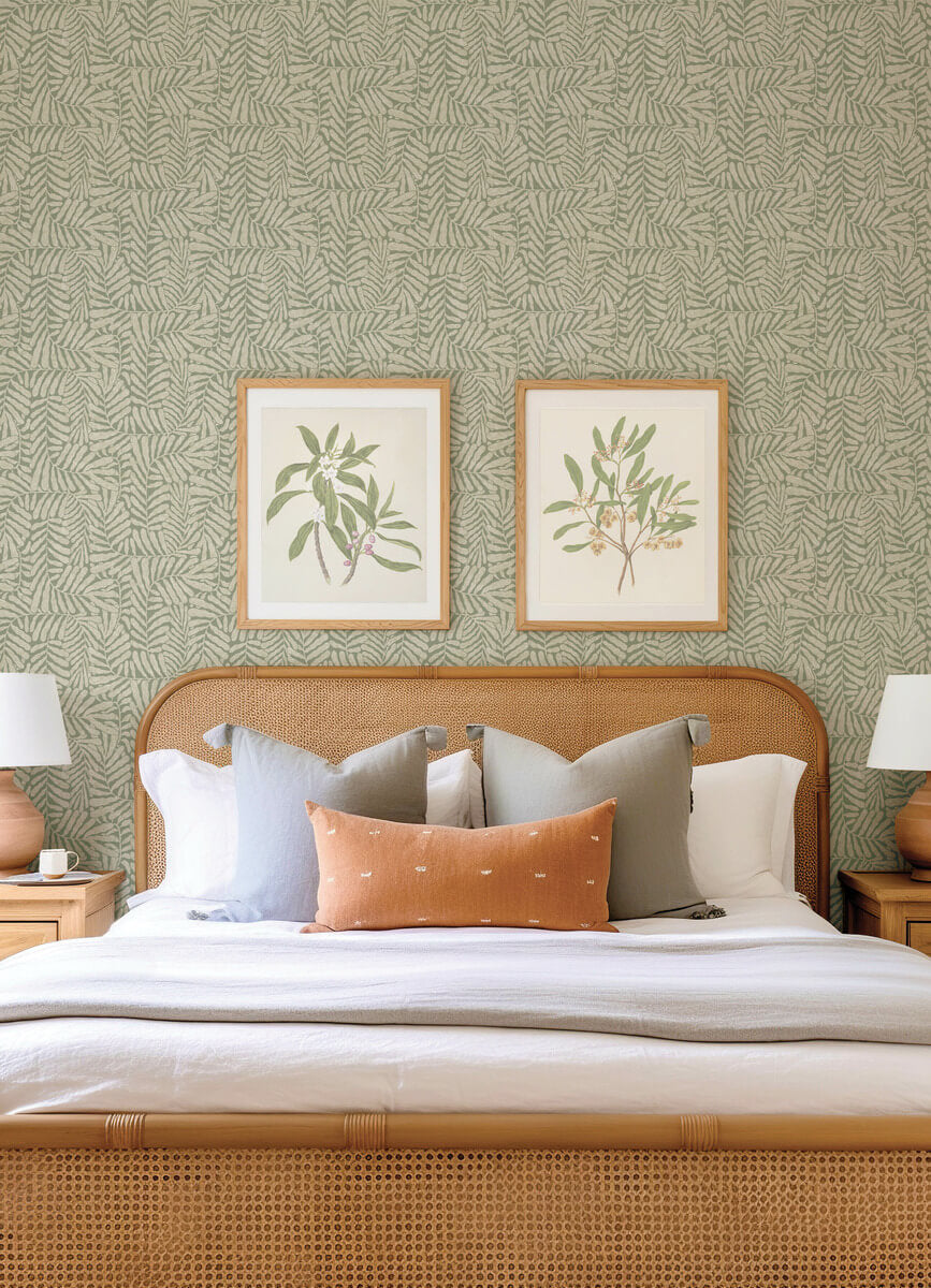 Drew & Jonathan Home Gabriel Fern Wallpaper Sample - Moss