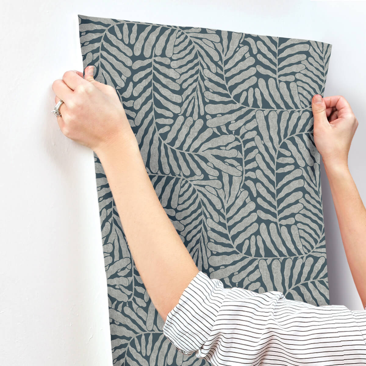 Drew & Jonathan Home Gabriel Fern Wallpaper Sample - Teal
