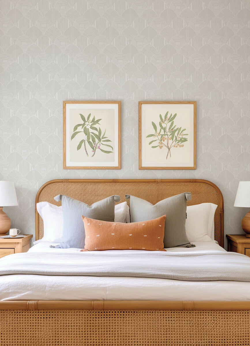 Drew & Jonathan Home Meyberg Wallpaper Sample - White & Silver