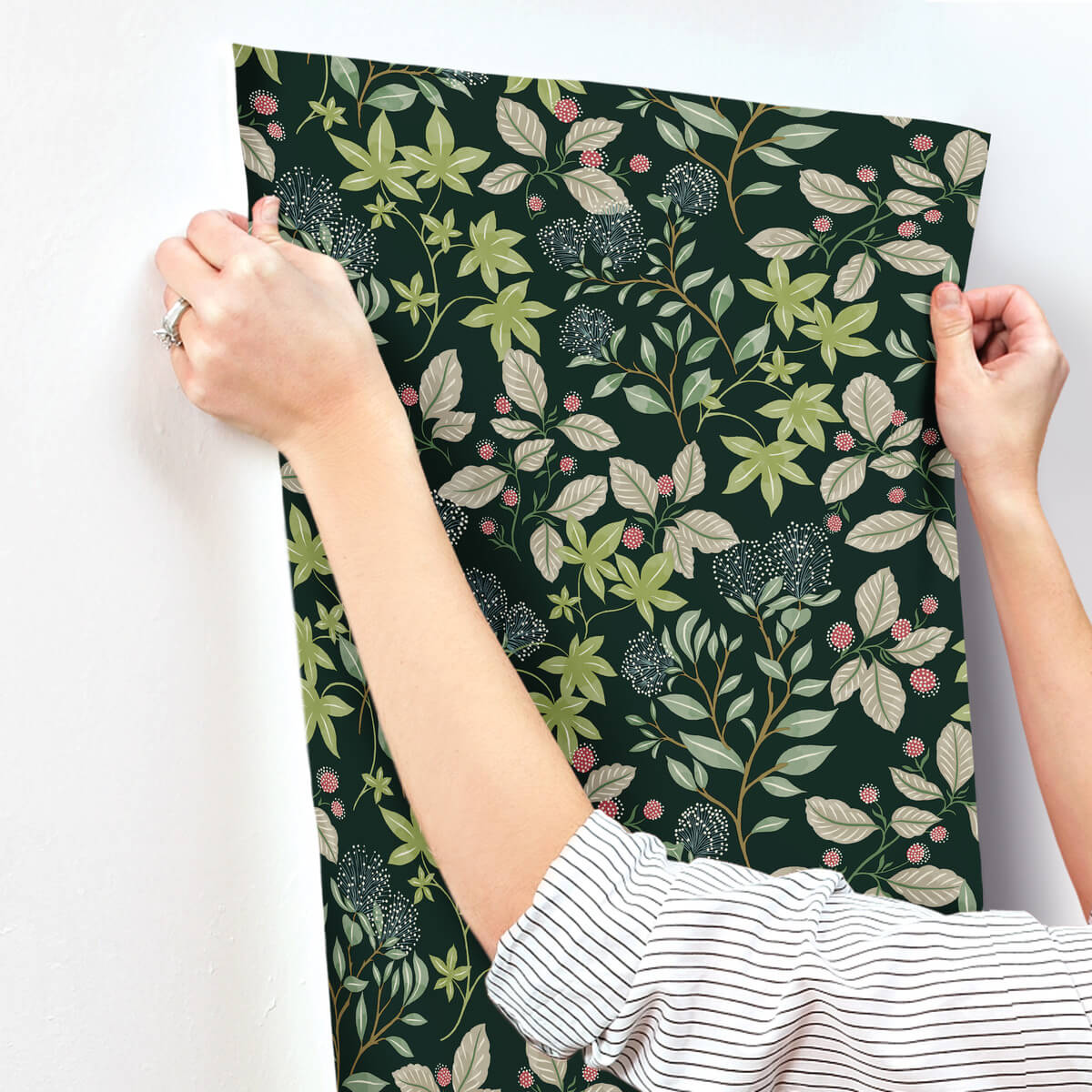 Drew & Jonathan Home Mildred Wallpaper Sample - Evergreen