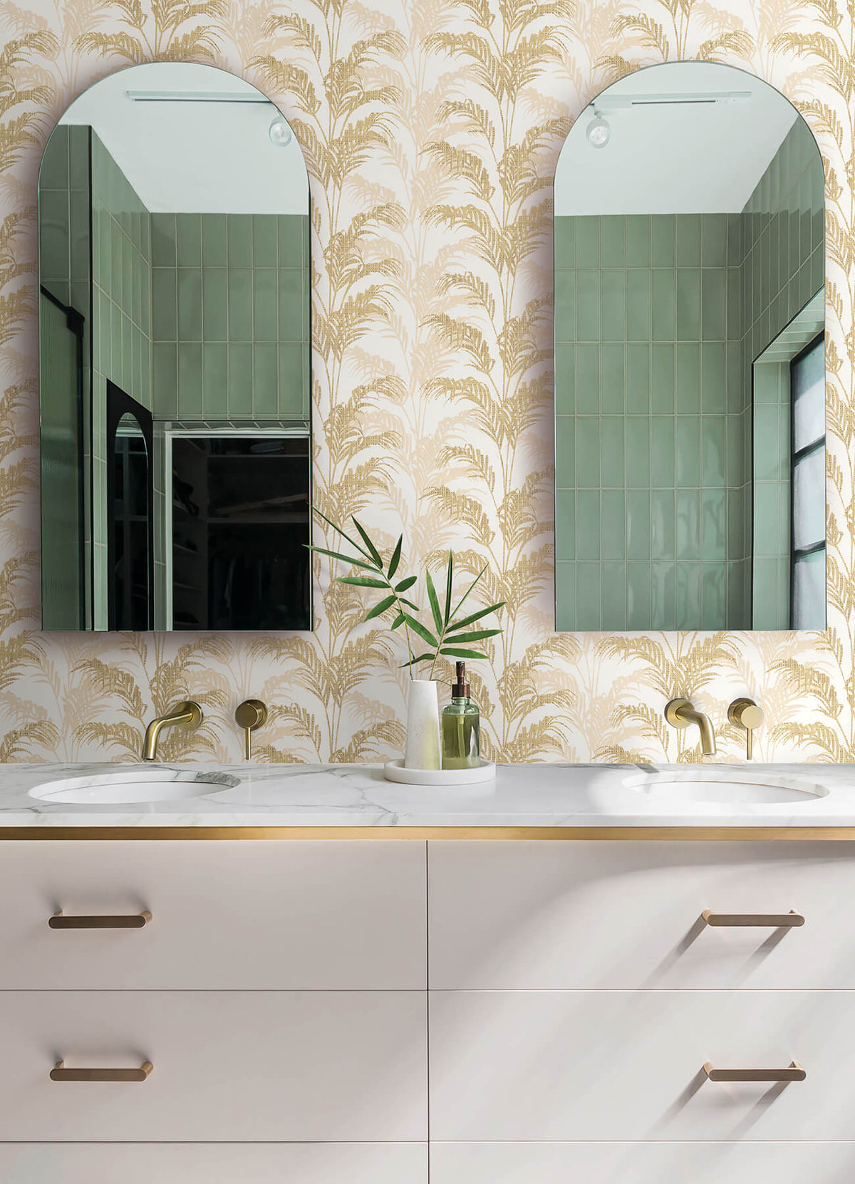 Advantage Kitchen & Bath Rattan Palm Wallpaper Sample - Gold
