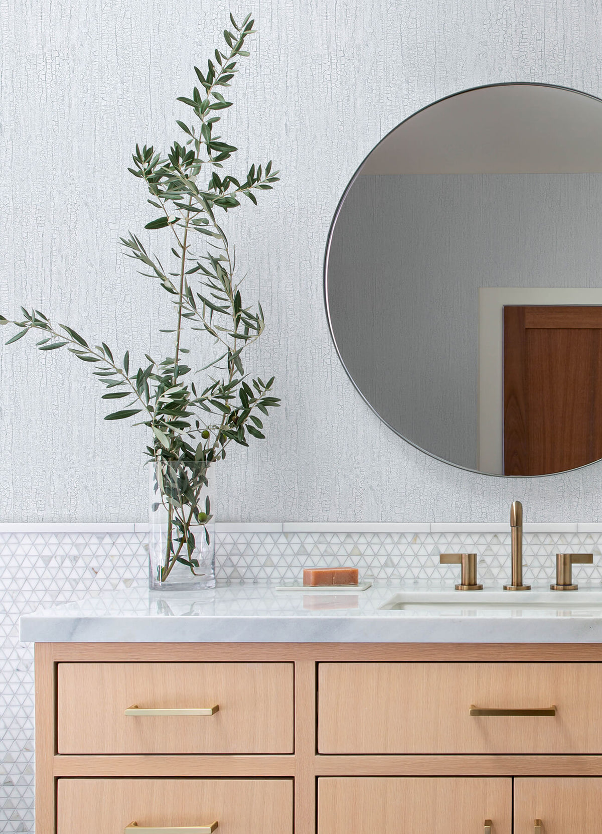 Advantage Kitchen & Bath Ironbark Wallpaper Sample - Silver