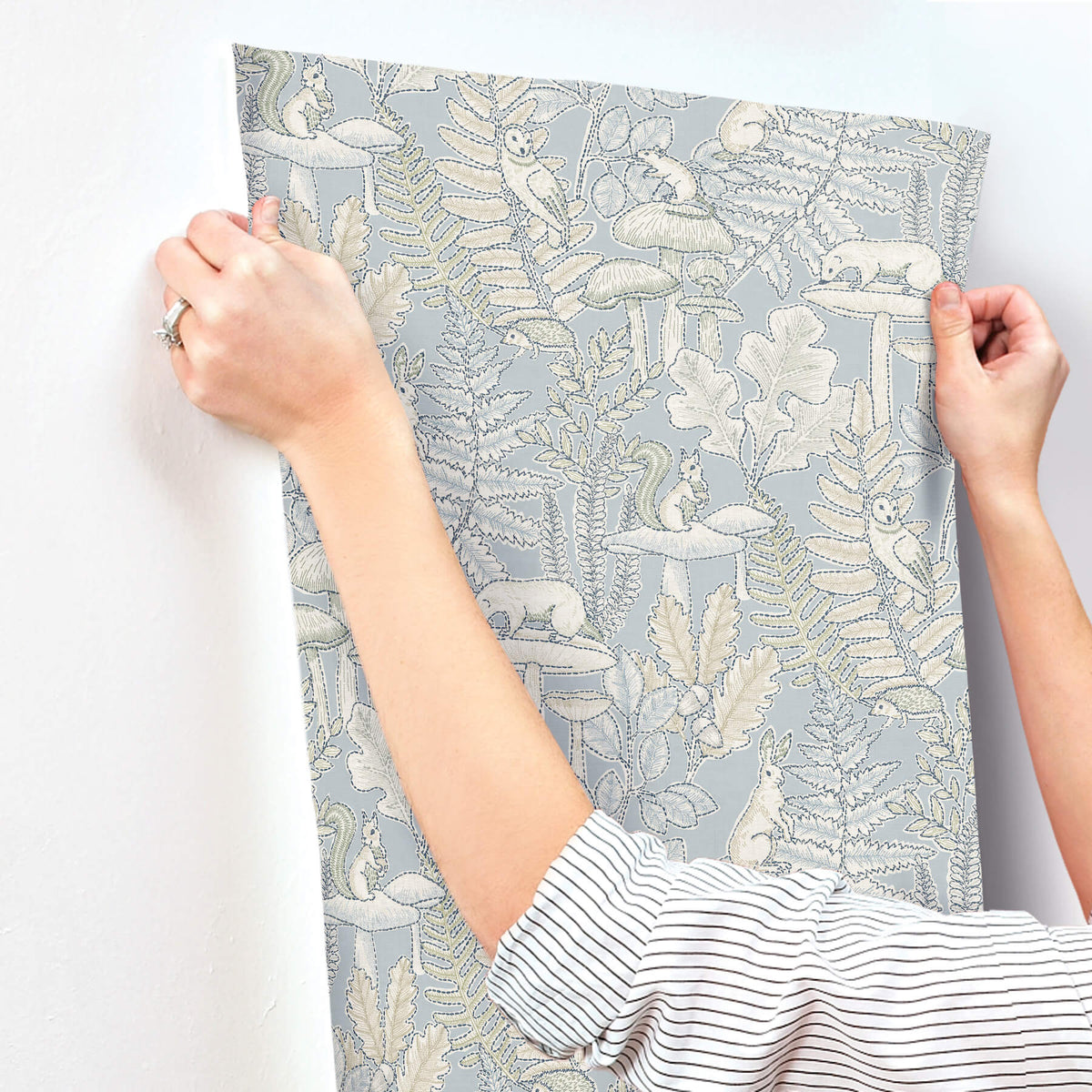 Chesapeake Oak & Moss Holt Wallpaper Sample - Light Blue
