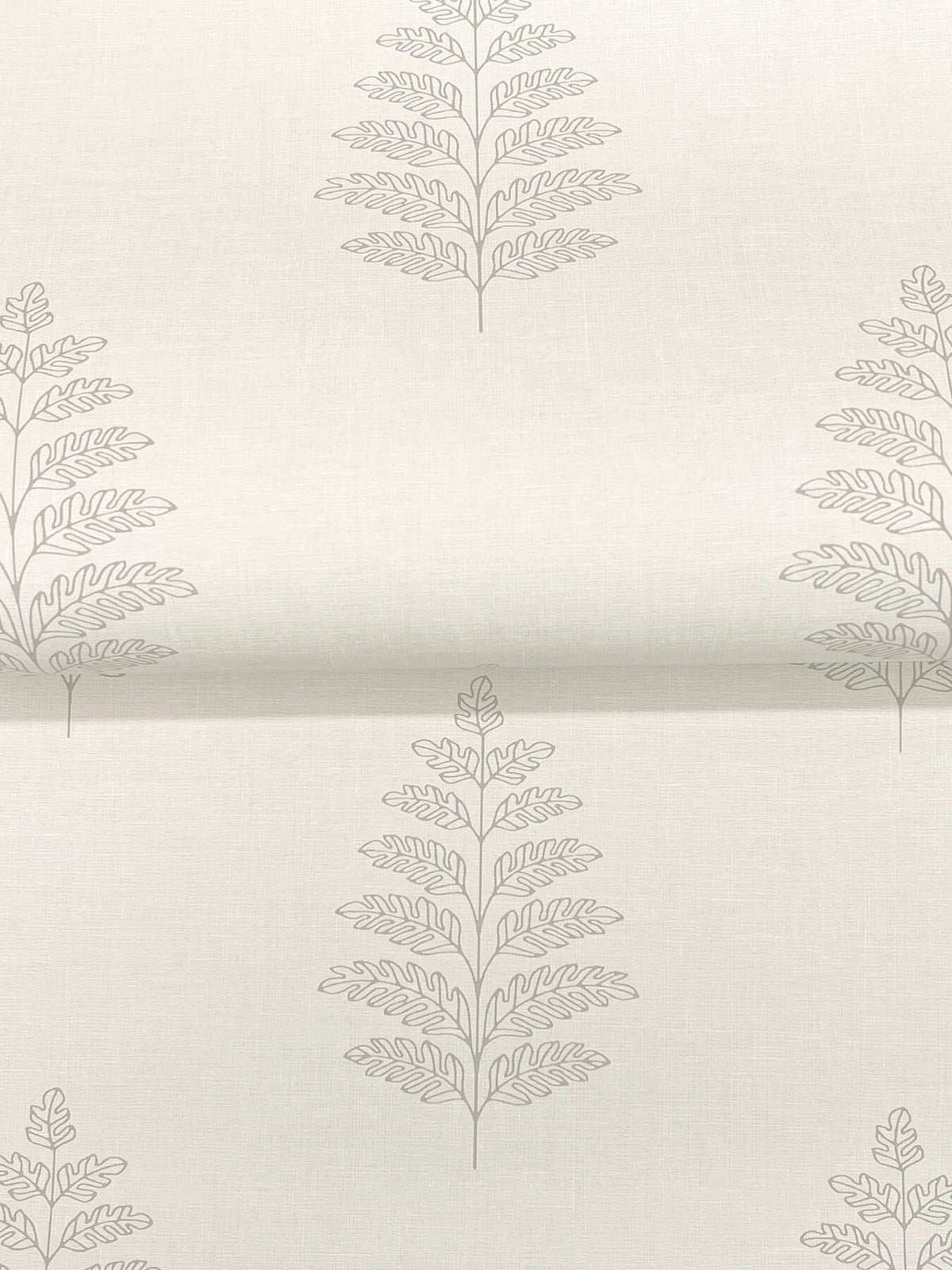 Chesapeake Oak & Moss Frond Wallpaper Sample - Cream