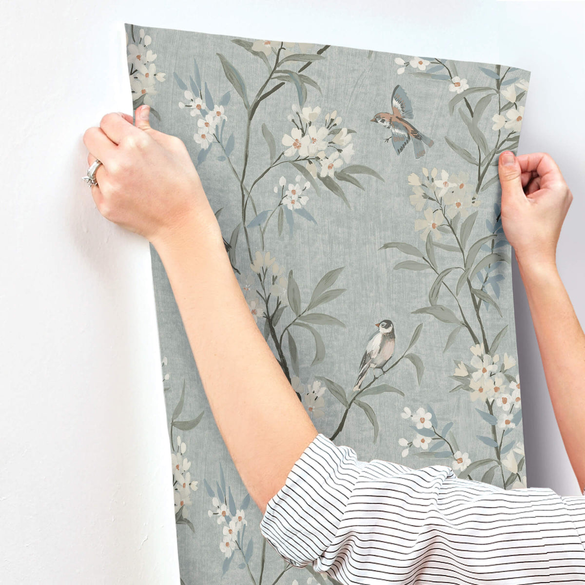 Chesapeake Oak & Moss Tea Olive Wallpaper - Blue
