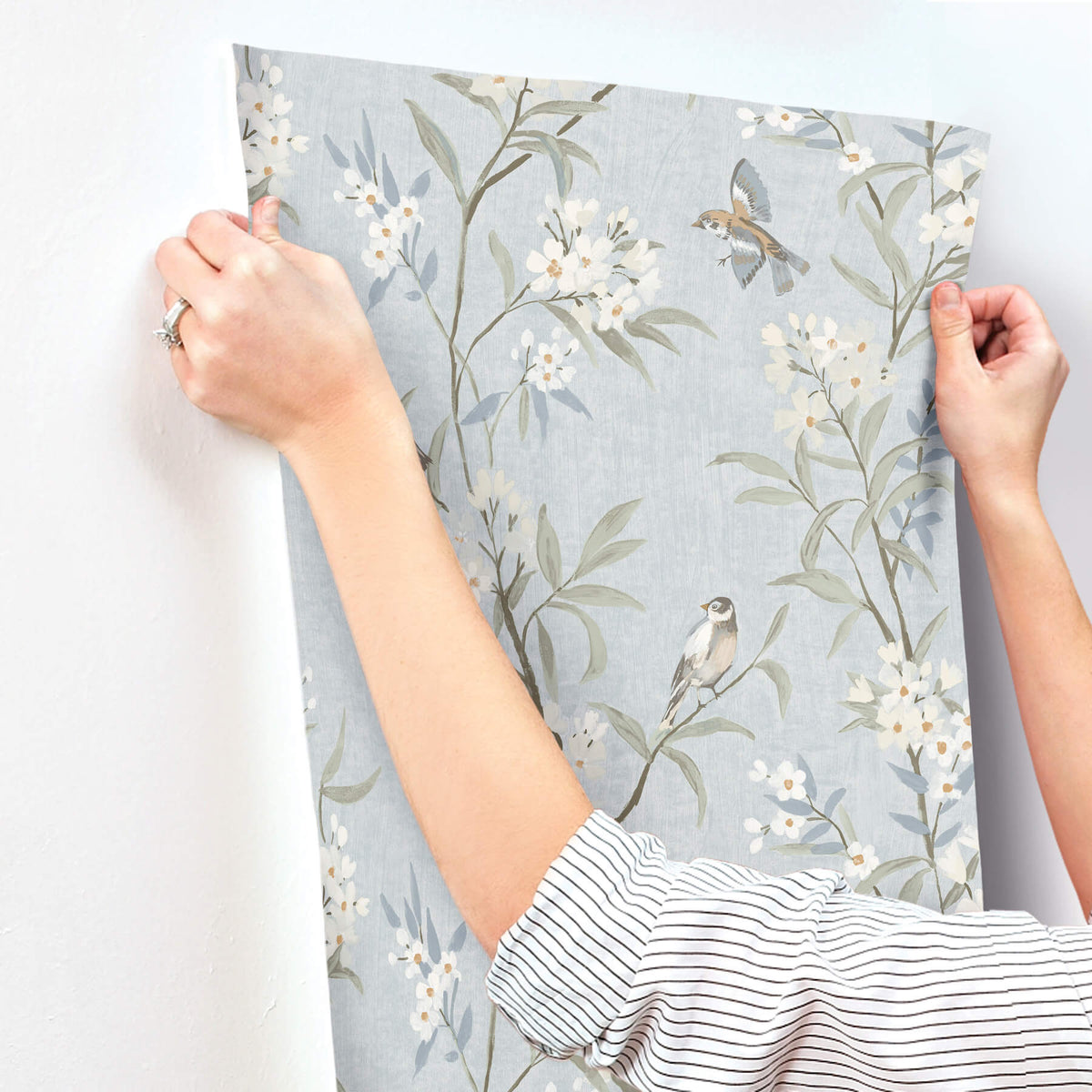 Chesapeake Oak & Moss Tea Olive Wallpaper - Light Blue