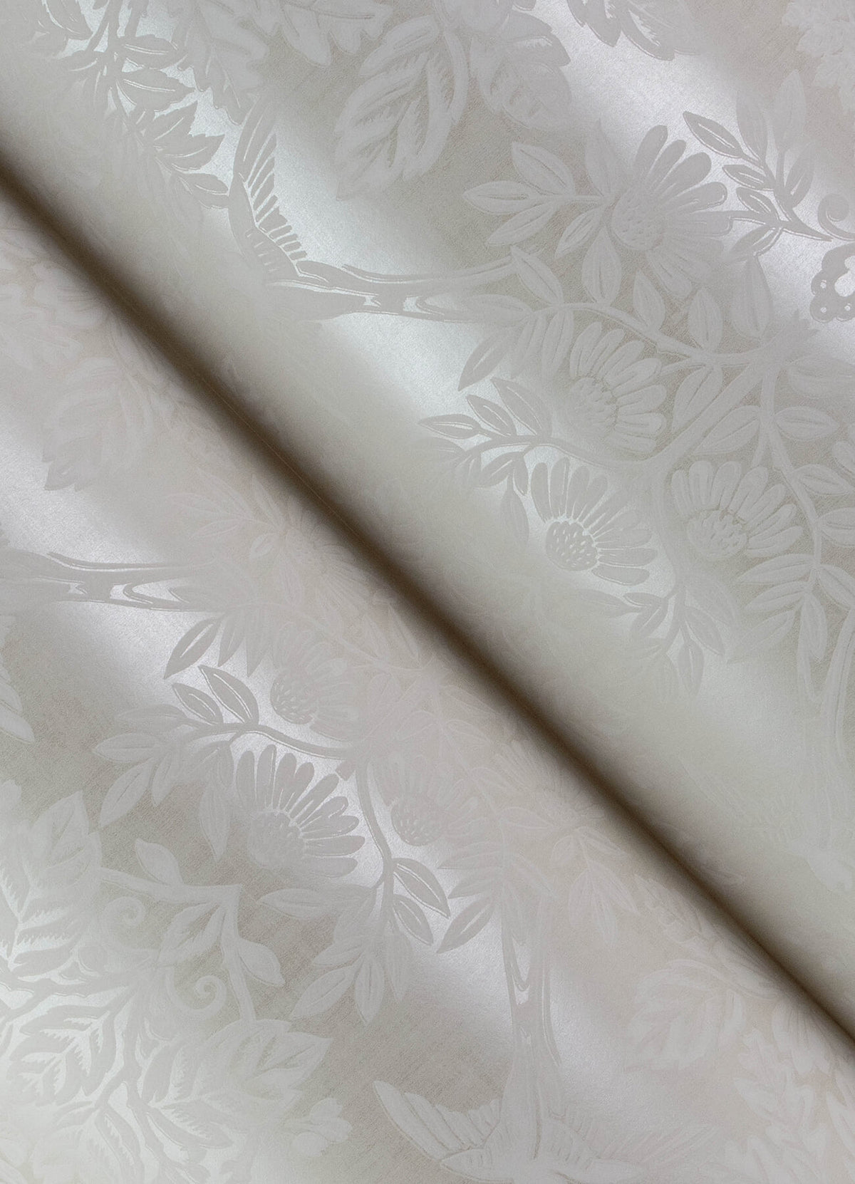 Chris Loves Julia Finch Wallpaper - Ivory