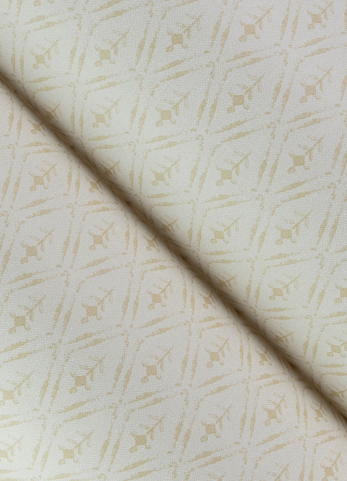 Chris Loves Julia Tillie Wallpaper - Neutral