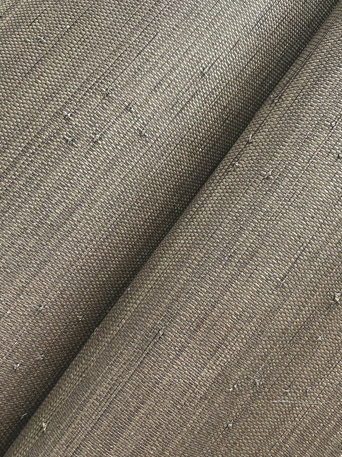 Chris Loves Julia Mycroft Grasscloth Wallpaper - Sterling