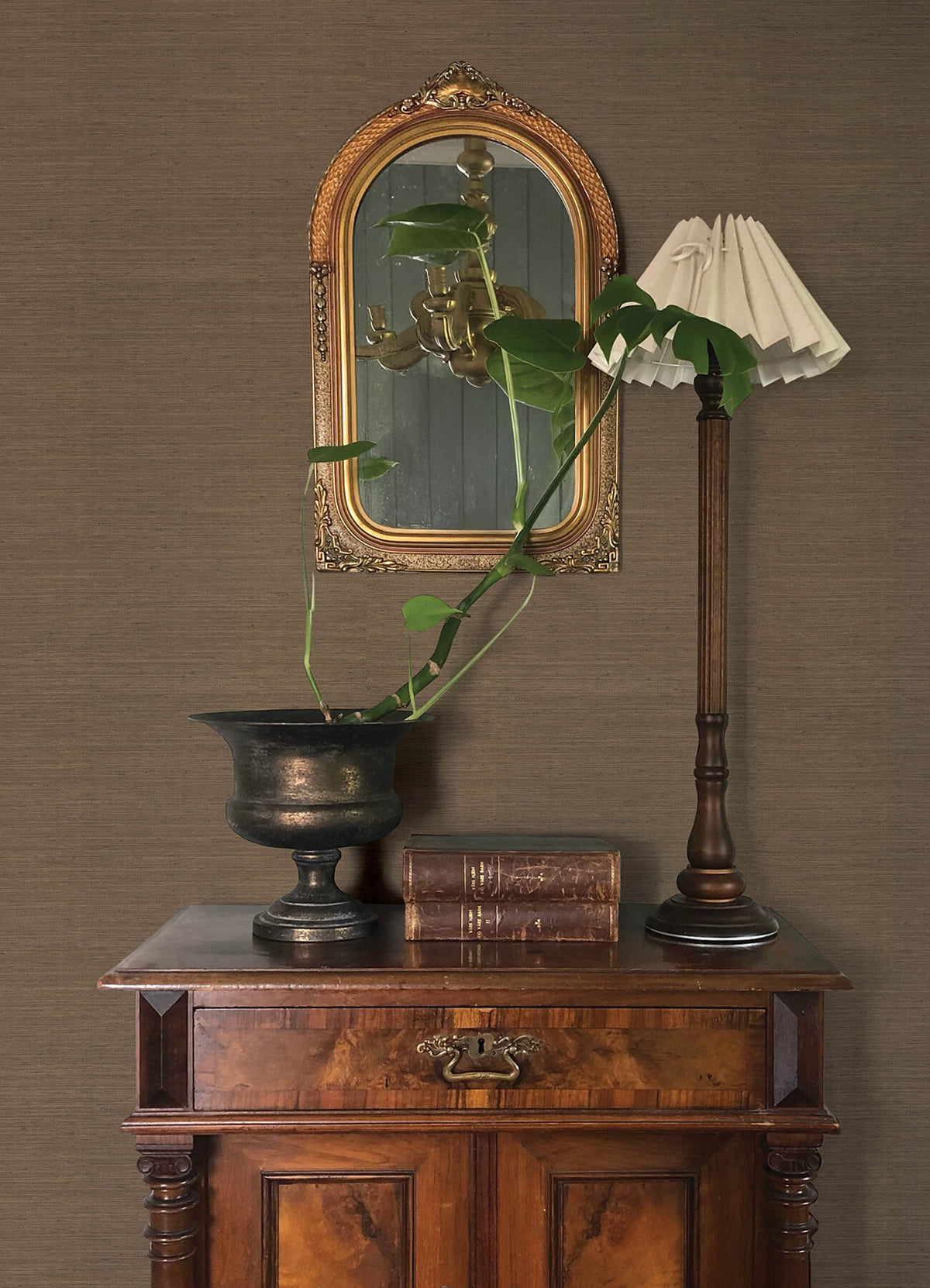 Chris Loves Julia Mycroft Grasscloth Wallpaper - Chestnut