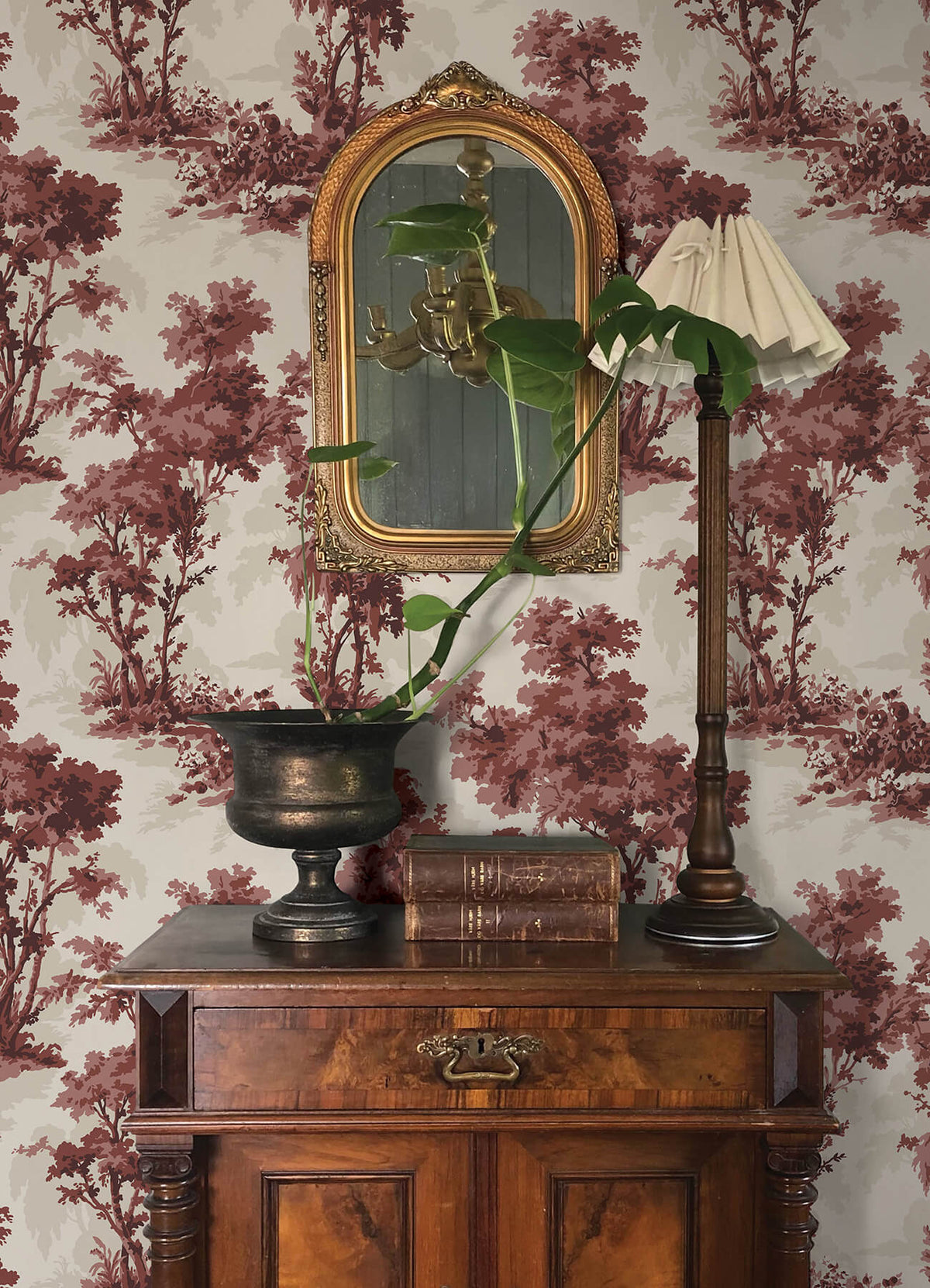 Chris Loves Julia Sainsbury Wallpaper - Ruby