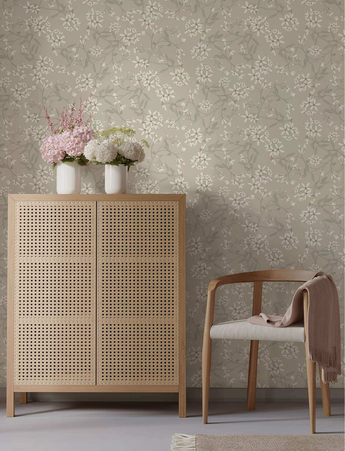 A-Street Prints Savanna Paradis Bouquet Wallpaper - Grey