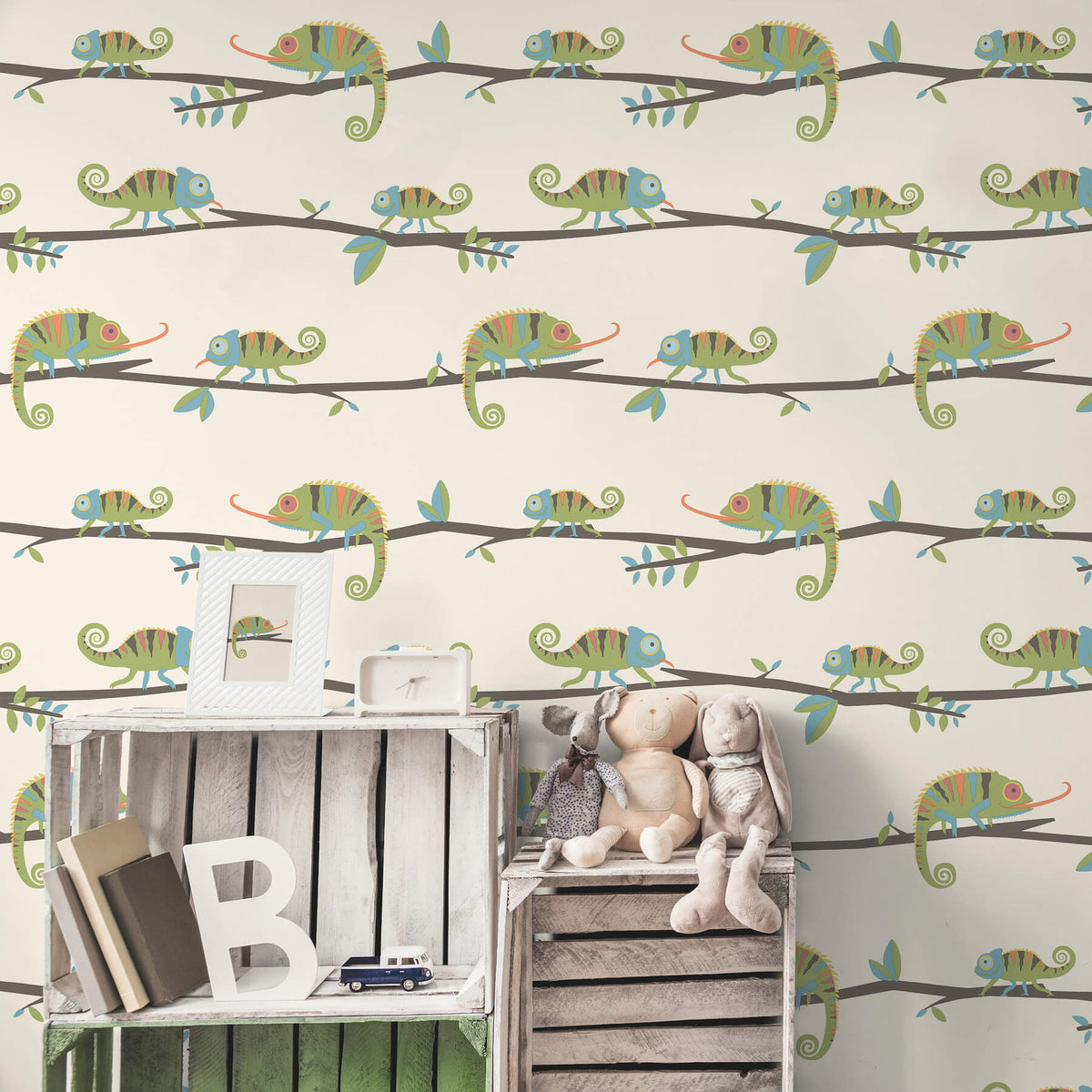 Advantage World of Imagination Chameleon Wallpaper Sample - Green