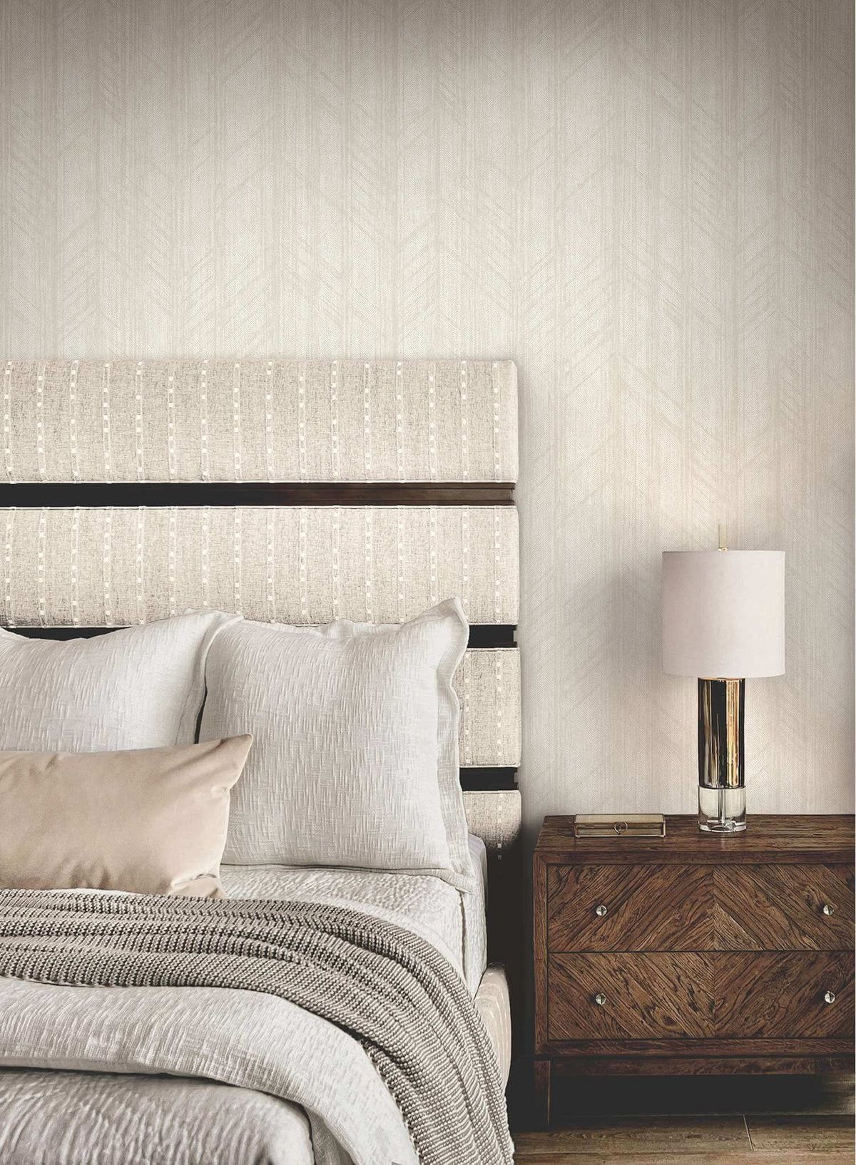 Ronald Redding Private Reserve Winthrop Wallpaper - Beige