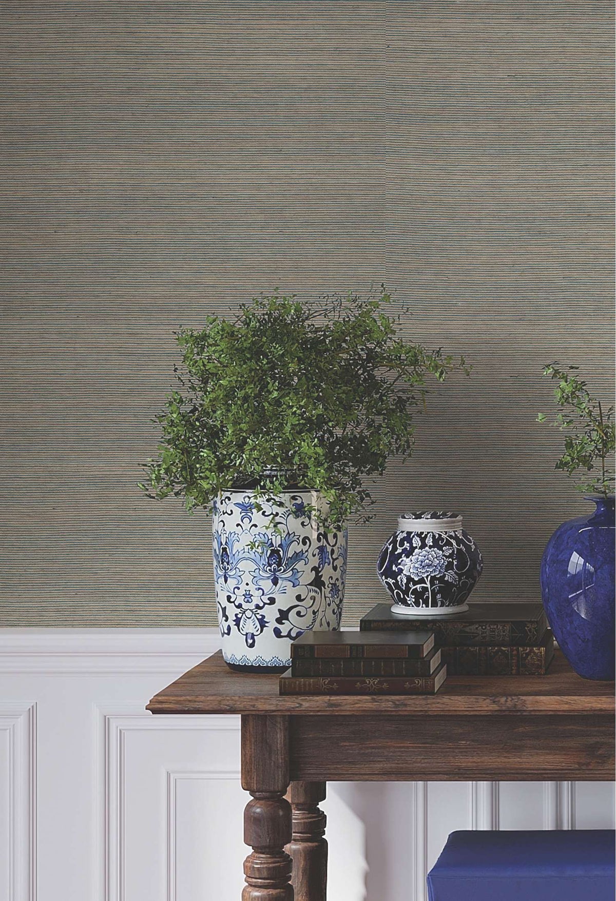 Ronald Redding Private Reserve Warwick Wallpaper Sample - Navy
