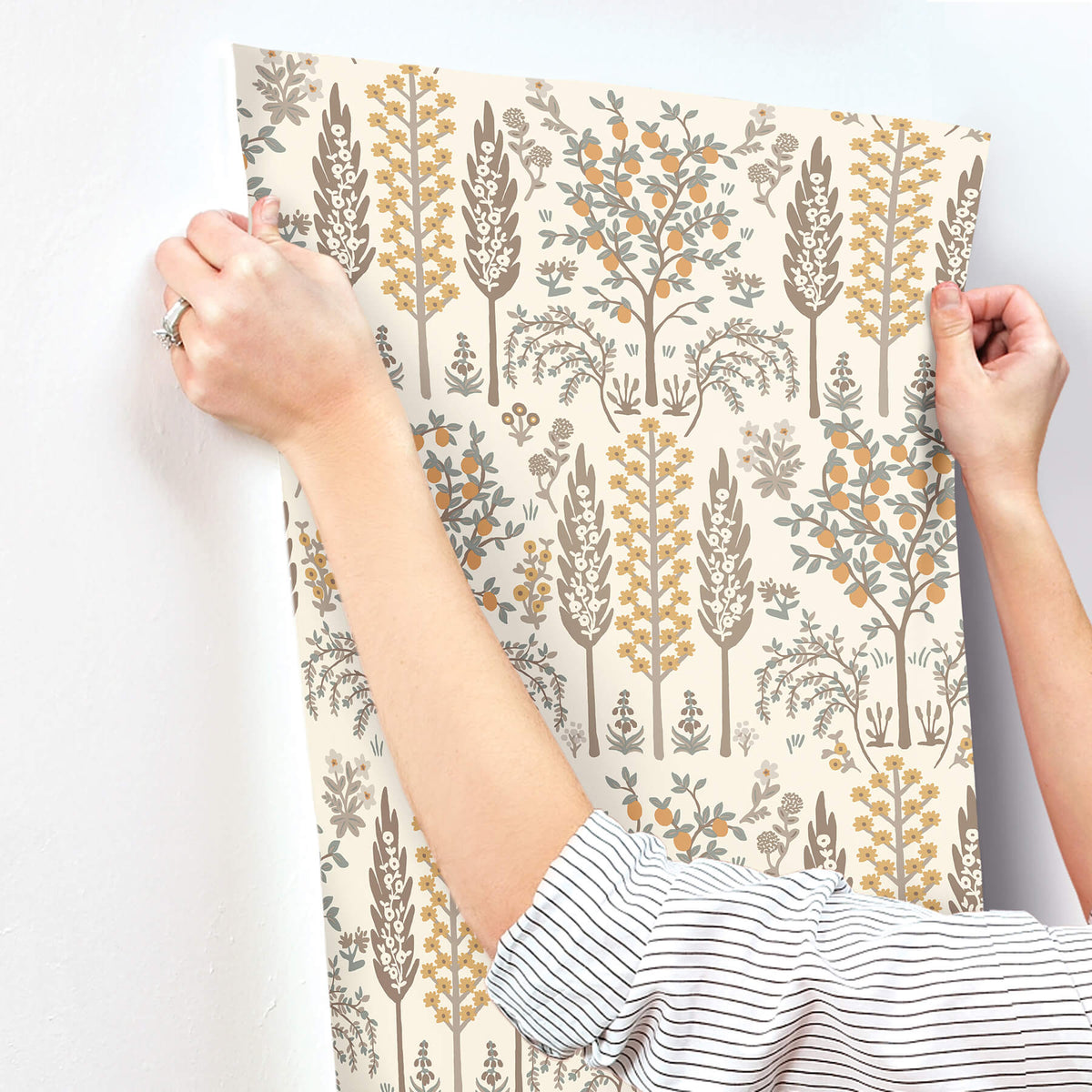 Rifle Paper Co. Fenna Wallpaper - Brown & Gold
