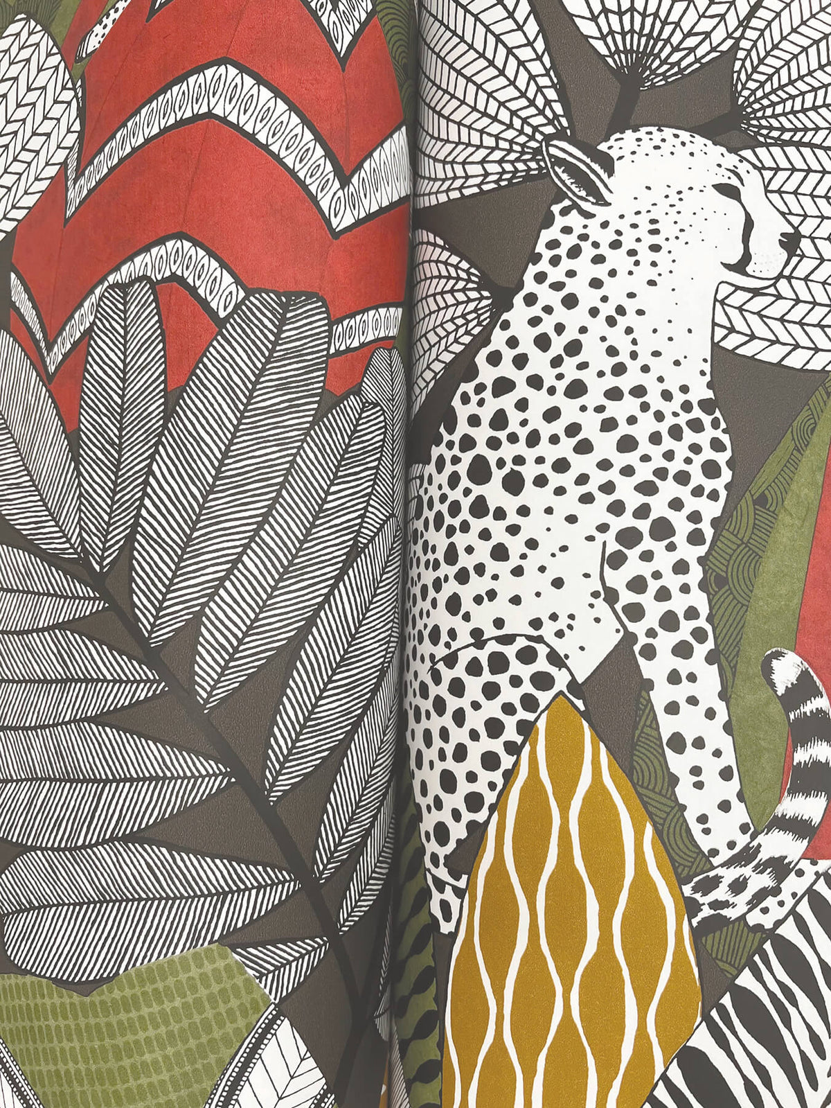 Antonina Vella Artifacts Namiri Wallpaper - Black
