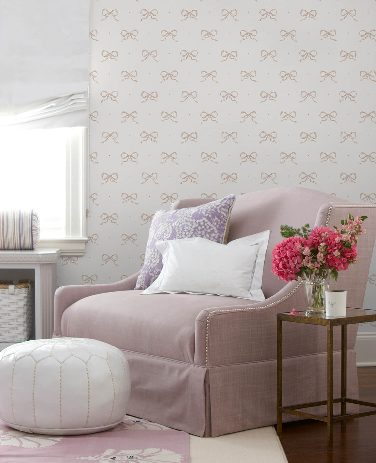 Erin Gates Emma Large Bow Wallpaper Sample - Petal