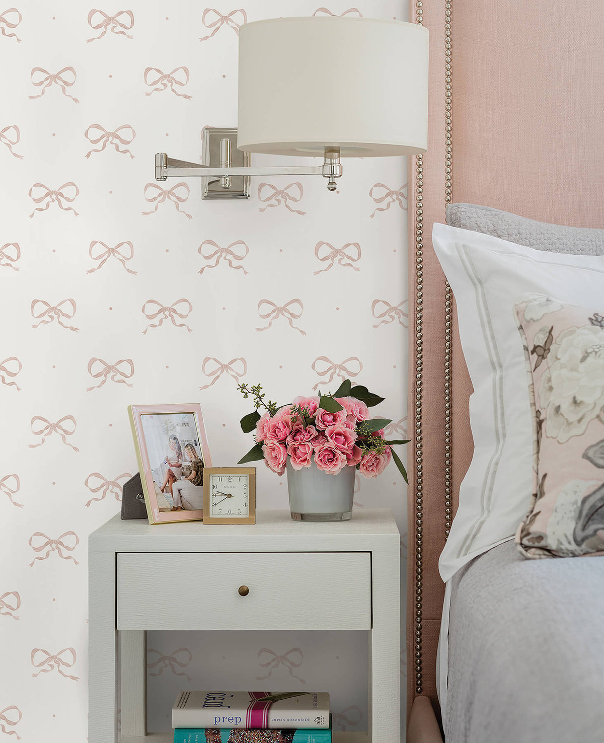 Erin Gates Emma Large Bow Wallpaper Sample - Petal