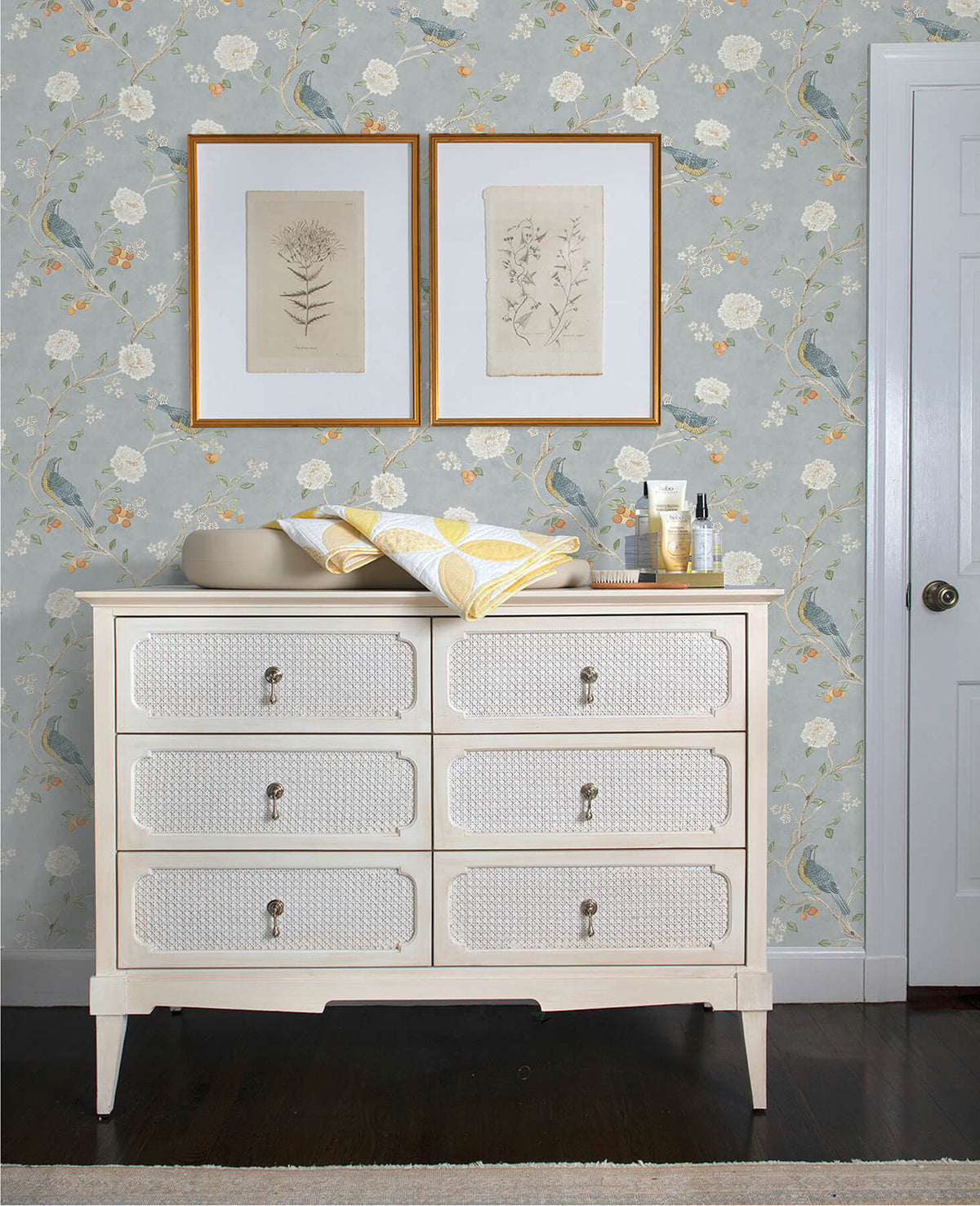 Erin Gates Wellesley Chinoiserie Wallpaper Sample - Blue Heather