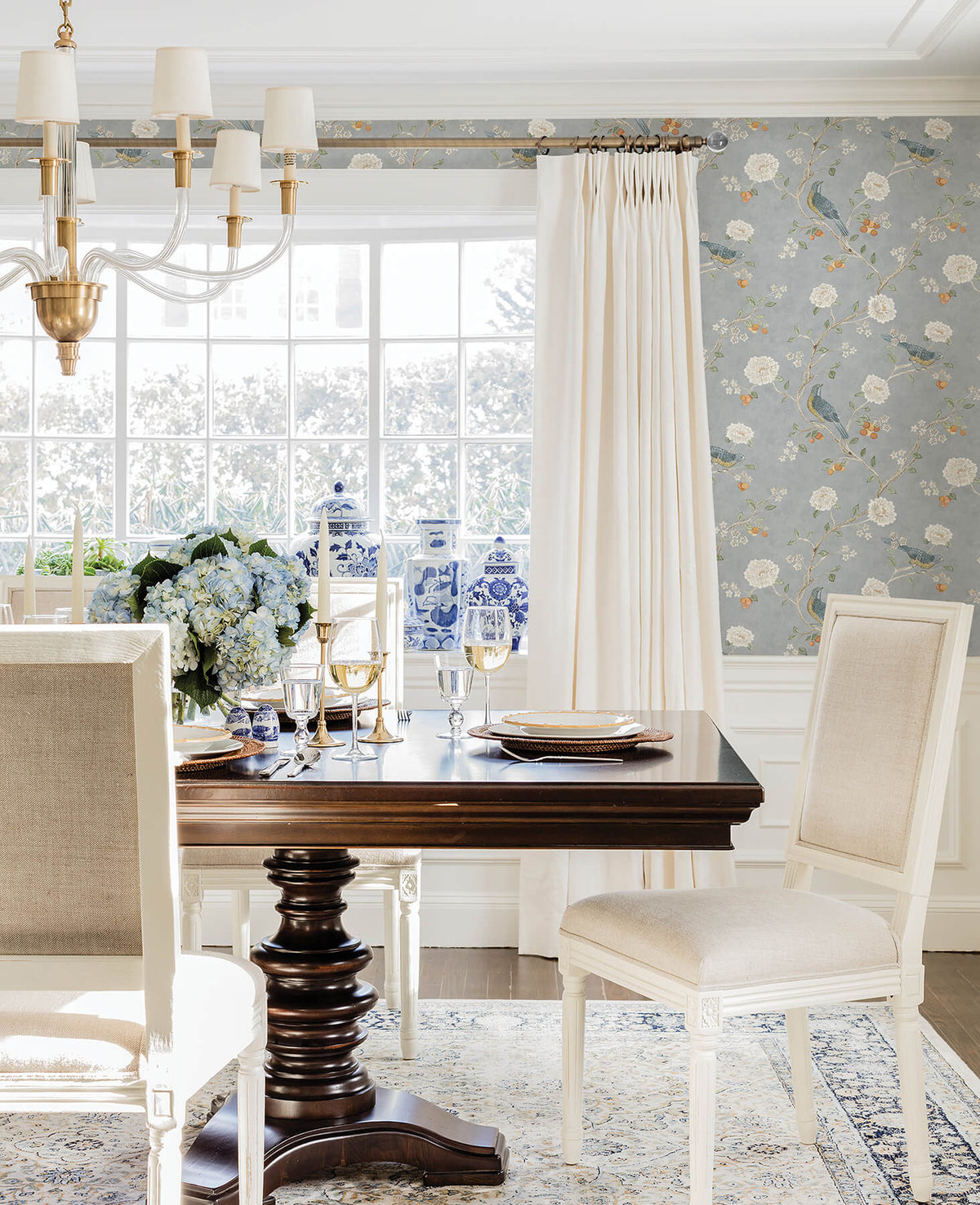 Erin Gates Wellesley Chinoiserie Wallpaper Sample - Blue Heather