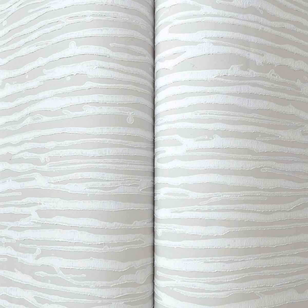Candice Olson Decadence Horizons Wallpaper - Cream