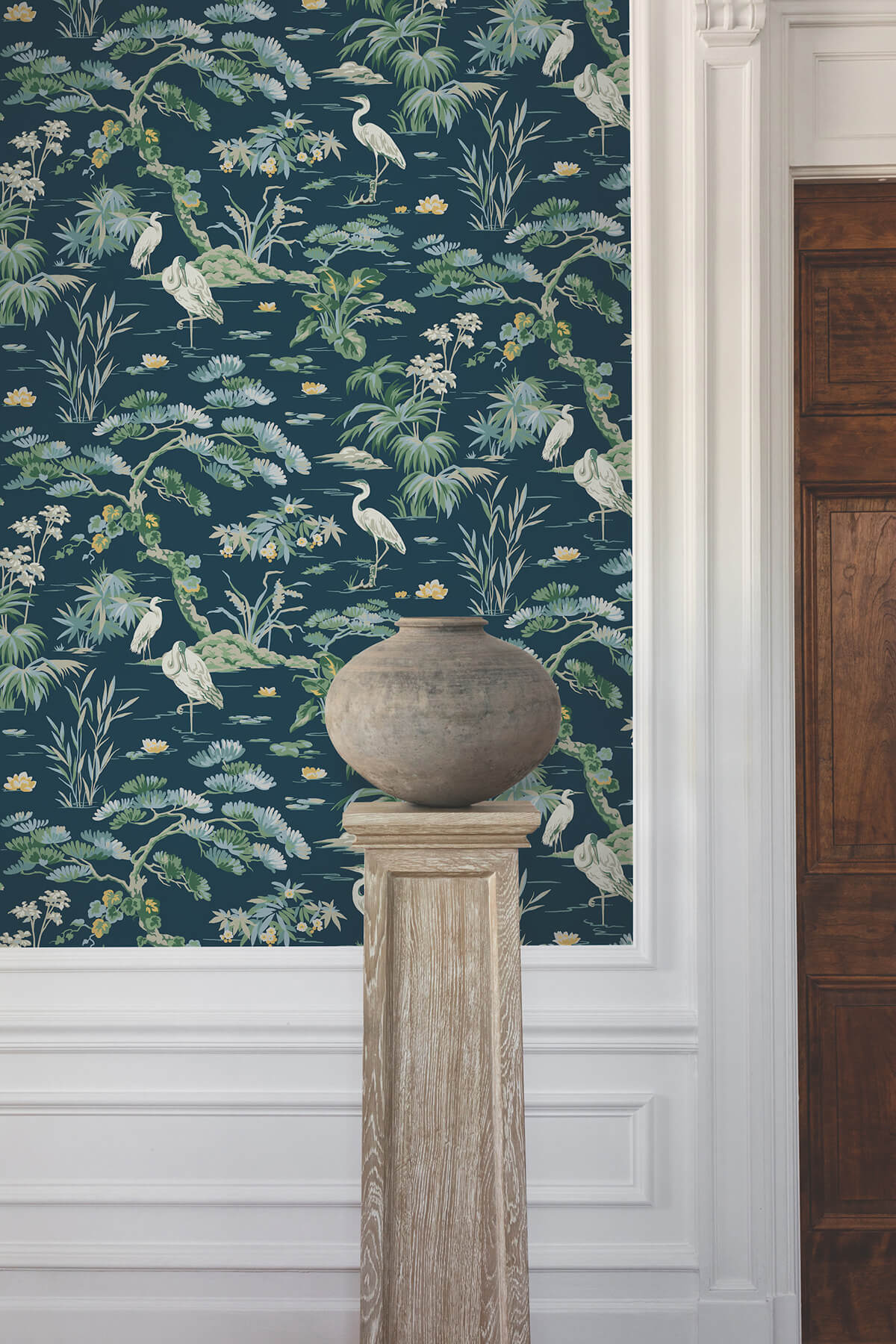Ronald Redding Classics Bridgewater Wallpaper - Navy