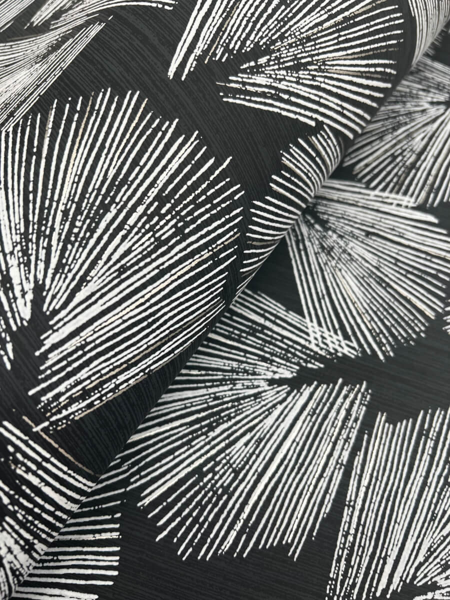 Lemieux et Cie Signature Elora Leaf Wallpaper - Black