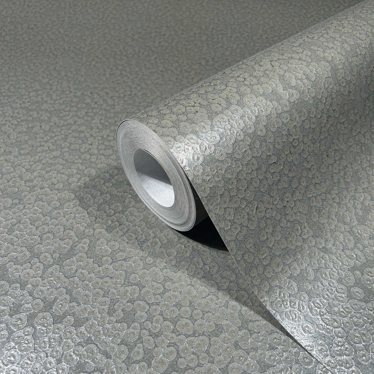Antonina Vella Opulent Accents Hudson Wallpaper - Pewter