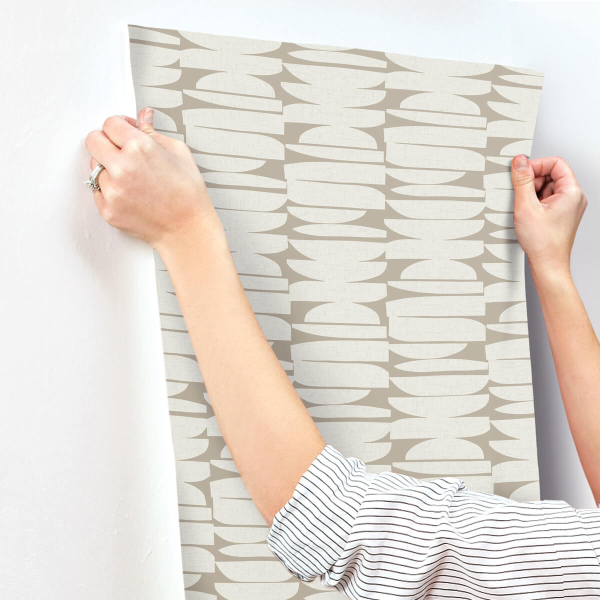 York Montecito Lovely Libra Wallpaper - Dune