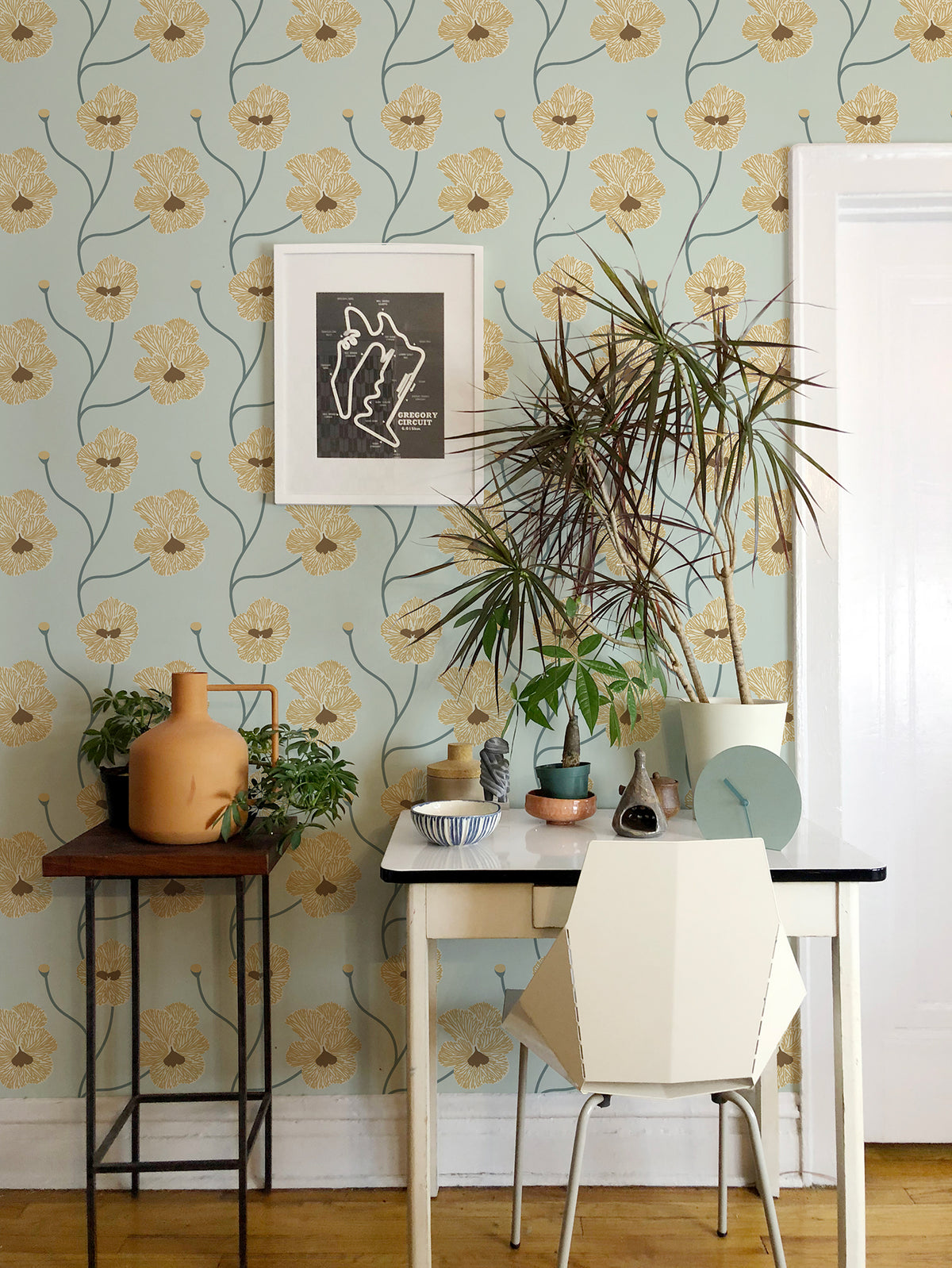 Mitchell Black Natalie Papier Flourish Floral Wallpaper Sample - Hazy Daytime