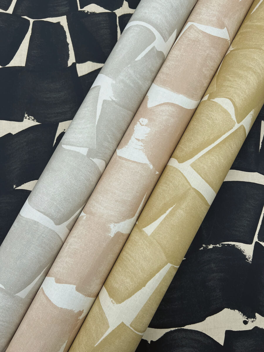York New Origins Brushed Ink Wallpaper - Gold
