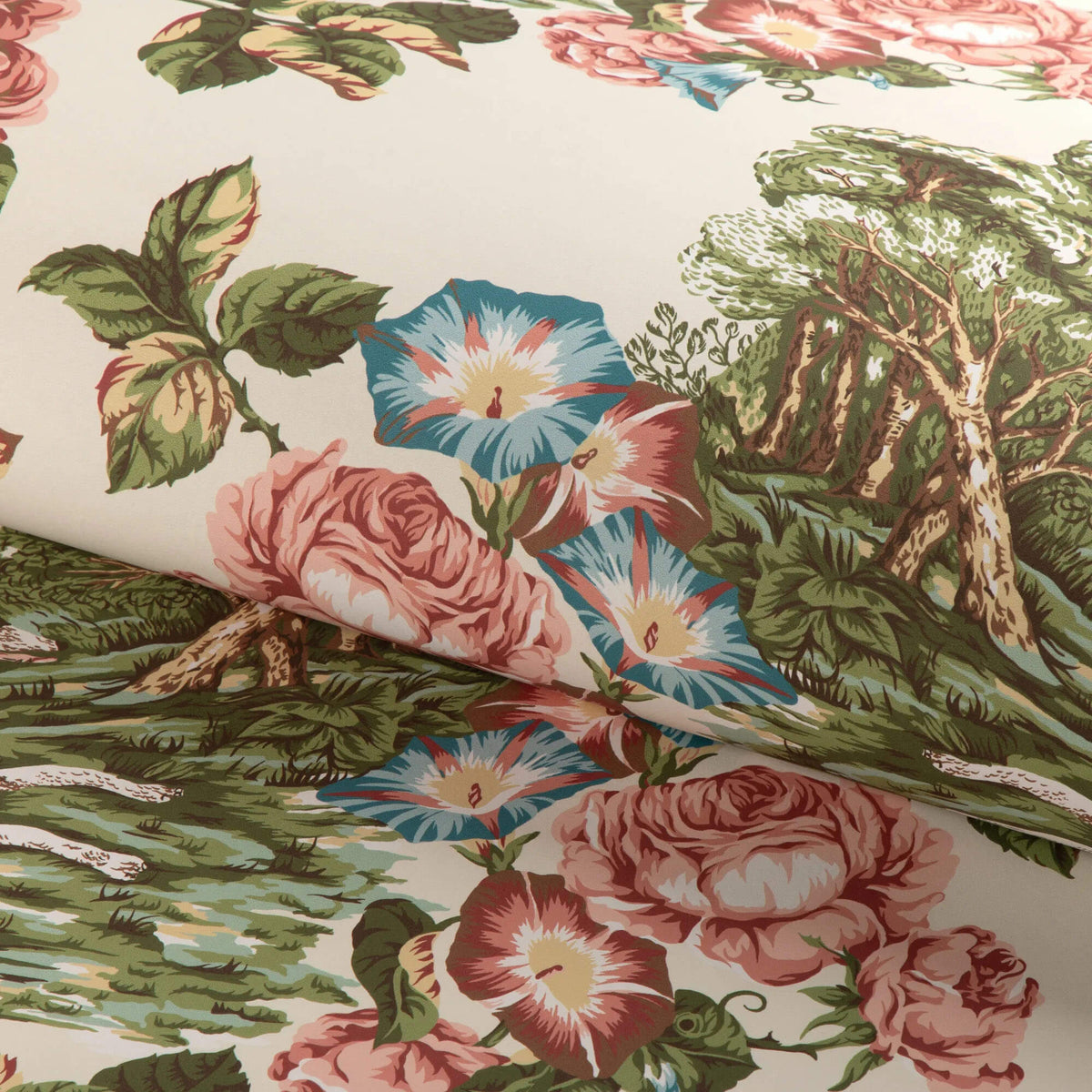 Lee Jofa Whippets Wallpaper - Ivory