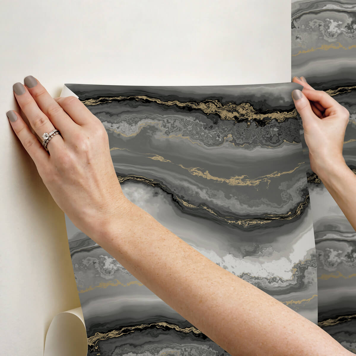 Aviva Stanoff Shifting Sands Peel & Stick Wallpaper Sample - Onyx