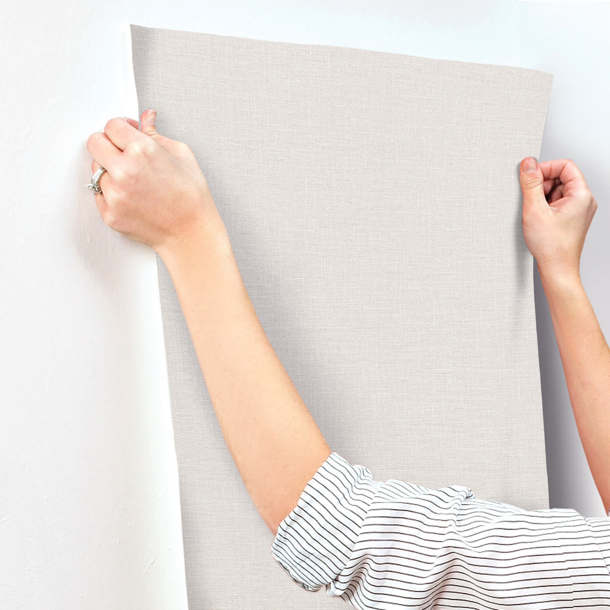 York Artisan Studio Loom Wallpaper - White