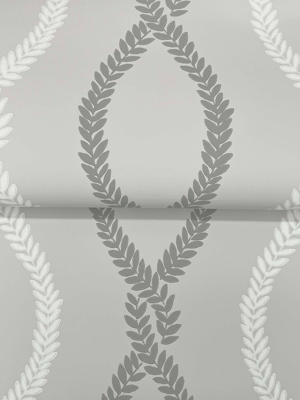 Antonina Vella Jardin Laureate Wallpaper Sample - Grey